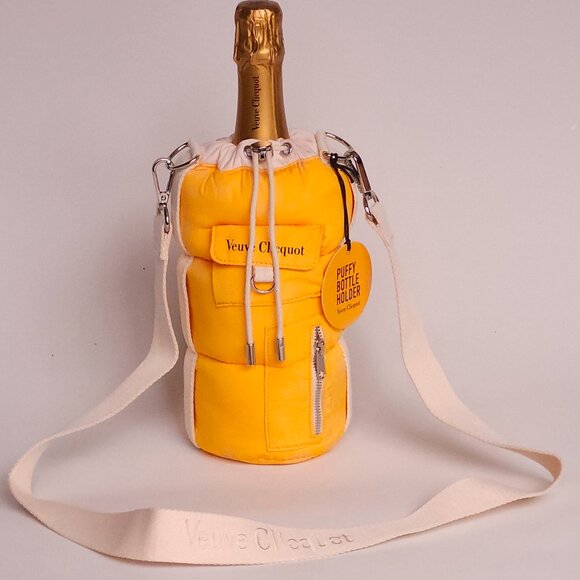 Veuve Clicquot Puffy Bottle Holder Cooler Bag Travel Tote BNWT HTF - Picture 1 of 9